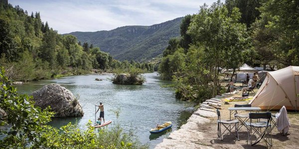 Une expérience de camping inoubliable dans le Tarn
